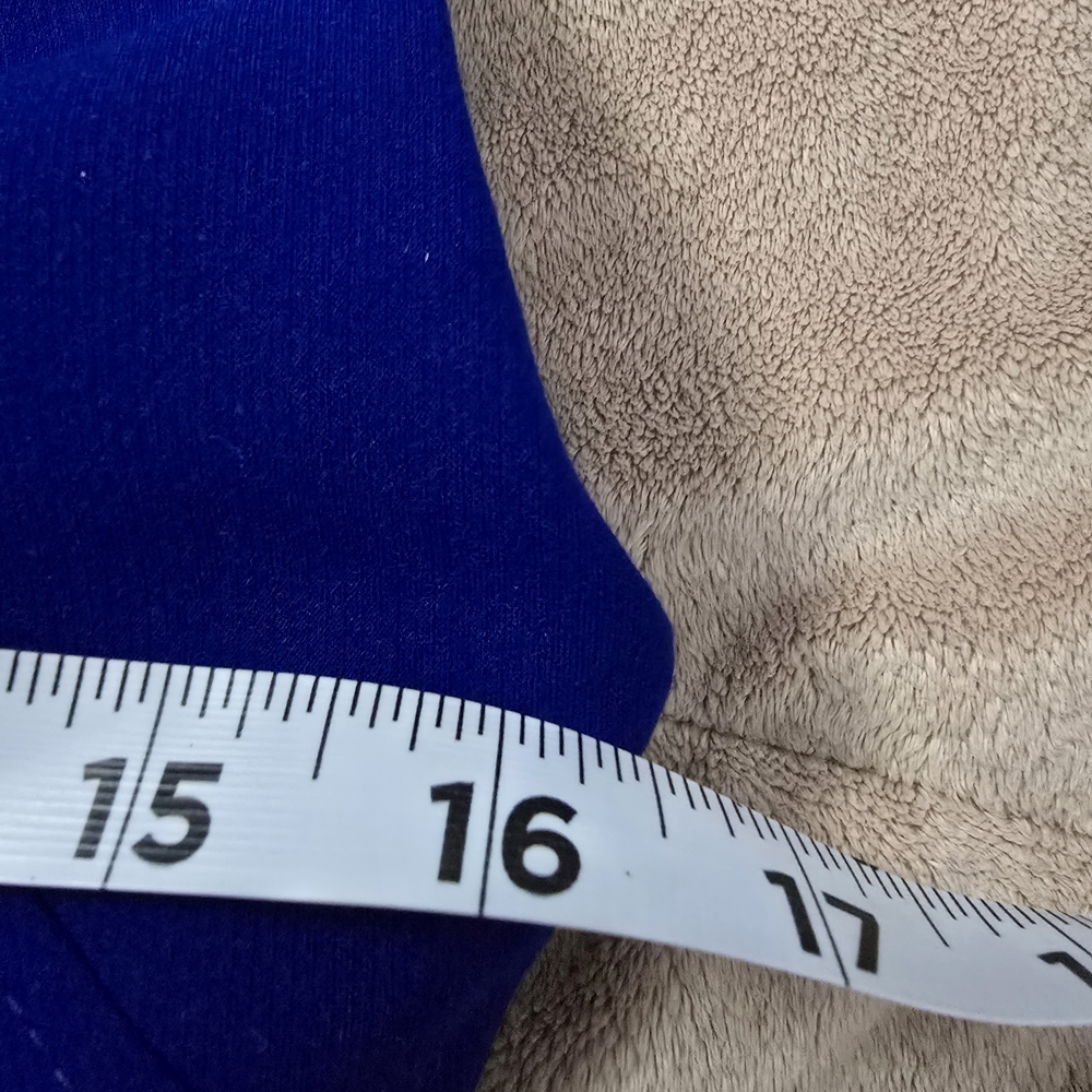 Elegant Blue Sleeveless Dress - Picture 5 of 5